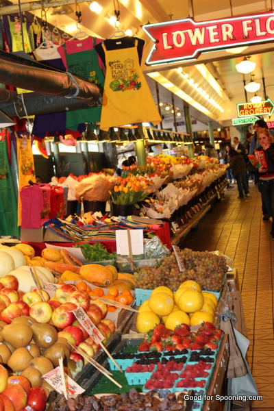 Pike Market - I just love all the displays!